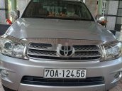 Bán ô tô Toyota Fortuner 2011, màu bạc còn mới, 570tr