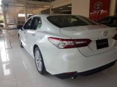 Bán Toyota Camry 2.5Q AT sản xuất năm 2020, màu trắng, nhập khẩu