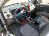 Cần bán lại xe Hyundai Grand i10 đời 2015, màu trắng, nhập khẩu 