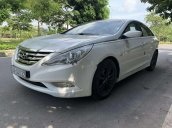 Cần bán lại xe Hyundai Sonata năm 2010, nhập khẩu còn mới, 395 triệu