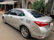 Bán Toyota Corolla Altis sản xuất năm 2015 còn mới