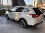 [TP.Hồ Chí Minh] Mitsubishi Outlander 2020 Khuyến mãi lớn + Quà tặng cực hấp dẫn. Liên hệ ngay 0902873995