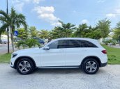 Bán GLC 200 SX 2019 trắng nội thất nâu xe đi lướt 12.000km đúng cam kết bao kiểm tra hãng