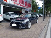 Cần bán Toyota Camry sản xuất 2018 còn mới giá cạnh tranh