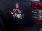 Bán Mitsubishi Triton đời 2020, màu đen, xe nhập