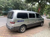 Cần bán Hyundai Starex sản xuất năm 2009, màu bạc, xe nhập 