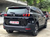 Cần bán gấp Peugeot 5008 năm 2019, chạy hơn 3v km