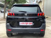 Cần bán gấp Peugeot 5008 năm 2019, chạy hơn 3v km