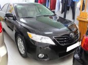 Xe Toyota Camry LE 2.5 đời 2010, màu đen, nhập khẩu còn mới giá cạnh tranh