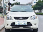 Cần bán lại xe Ford Escape XLT 2010, màu trắng còn mới