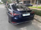 Bán xe Lexus ES 250 sản xuất năm 2019, màu xanh lam, xe nhập 