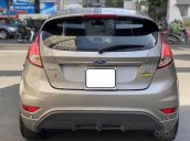 Bán ô tô Ford Fiesta năm sản xuất 2016, màu xám còn mới 