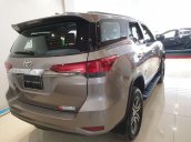 Bán ô tô Toyota Fortuner 2020, màu bạc, xe nhập