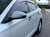Bán Hyundai Accent màu trắng, sản xuất năm 2020, xe mới 100%, số tự động, giá hấp dẫn 499 triệu