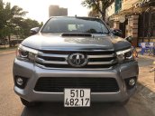 Cần bán Toyota Hilux 3.0 2015, màu xám, xe nhập còn mới, giá tốt