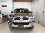 Bán ô tô Toyota Fortuner 2020, màu bạc, xe nhập