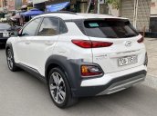 Cần bán lại xe Hyundai Kona 1.6 Tubo 2019, màu trắng số tự động