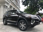 Bán Toyota Fortuner máy dầu số tự động model 2020 siêu lướt