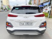 Cần bán lại xe Hyundai Kona 1.6 Tubo 2019, màu trắng số tự động