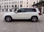 Cần bán Mercedes GLK250 sản xuất năm 2014, màu trắng, chính chủ