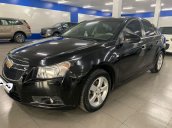 Bán xe Chevrolet Cruze LS năm 2013, màu đen  