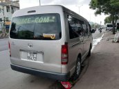 Bán Toyota Hiace năm sản xuất 2005,6 chỗ, 850kg, máy dầu