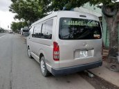 Bán Toyota Hiace năm sản xuất 2005,6 chỗ, 850kg, máy dầu