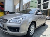 Cần bán lại xe Ford Focus sản xuất 2007, màu bạc còn mới