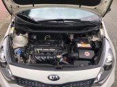 Cần bán lại xe Kia Rio sản xuất năm 2015, màu trắng, nhập khẩu nguyên chiếc