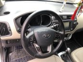 Cần bán lại xe Kia Rio sản xuất năm 2015, màu trắng, nhập khẩu nguyên chiếc