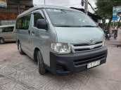 Bán Toyota Hiace sản xuất năm 2011, màu xanh ngọc