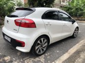 Cần bán lại xe Kia Rio sản xuất năm 2015, màu trắng, nhập khẩu nguyên chiếc