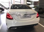 Bán nhanh với chiếc Mercedes-Benz C300 AMG đời 2020, giao nhanh toàn quốc