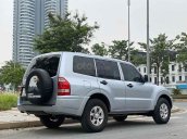 Bán Mitsubishi Pajero năm sản xuất 2005, màu bạc, nhập khẩu 