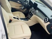 Bán Mercedes GLA200 sản xuất 2020, màu trắng, xe nhập còn mới