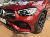 Cần bán Mercedes GLC 300 đời 2020, màu đỏ, ưu đãi lớn trong tháng