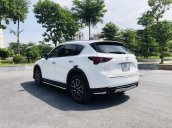 Cần bán gấp Mazda CX 5 đời 2017, màu trắng, 800tr