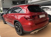 Cần bán Mercedes GLC 300 đời 2020, màu đỏ, ưu đãi lớn trong tháng