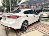 Bán xe Kia Cerato sản xuất năm 2018, màu trắng còn mới, giá chỉ 468 triệu