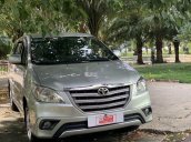 Bán ô tô Toyota Innova đời 2014, màu bạc xe gia đình