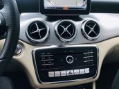 Bán Mercedes GLA200 sản xuất 2020, màu trắng, xe nhập còn mới