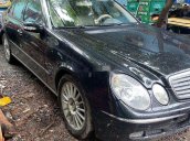 Bán Mercedes đời 2003, màu đen còn mới, giá chỉ 246 triệu