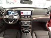 Bán Mercedes-Benz E300 2020, màu đỏ duy nhất, chính hãng