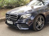 Mercedes-Benz E300 cũ 2020 AMG, màu xanh đen duy nhất, chính hãng