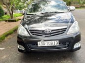 Bán Toyota Innova sản xuất 2009, màu đen xe gia đình 