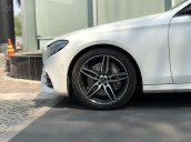 Mercedes-Benz E300 2020 AMG cũ, màu trắng duy nhất.. Ưu đãi đặc biệt