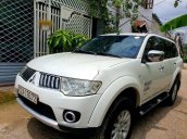 Cần bán gấp Mitsubishi Pajero Sport đời 2014, màu trắng, nhập khẩu nguyên chiếc chính chủ