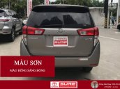 Gia đình cần bán xe Toyota Innova 2.0G năm sản xuất 2018, màu xám