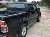 Cần bán gấp Toyota Hilux năm sản xuất 2014, màu đen, xe nhập còn mới, 425 triệu