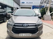 Cần bán Toyota Innova đời 2016, màu xám còn mới, 638tr